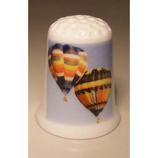 Luchtballon op een porselein vingerhoedje nr08