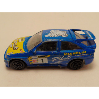 Ford Escort RS Cosworth Michelin Pilot 1:43 Bburago blauw