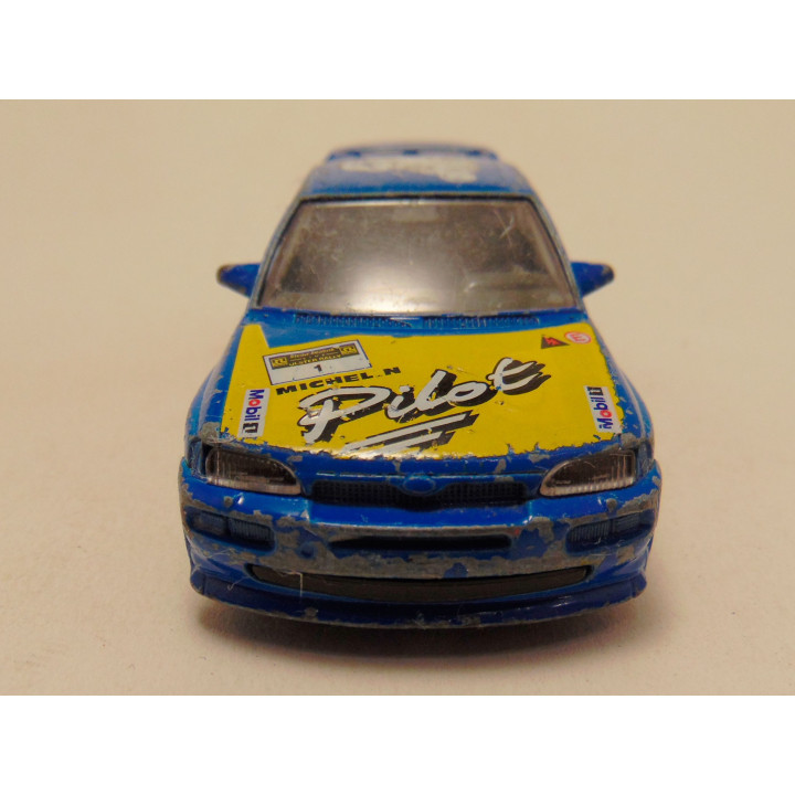 Ford Escort RS Cosworth Michelin Pilot 1:43 Bburago blauw