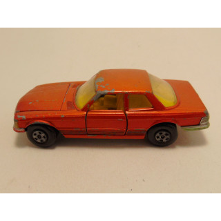 Mercedes 350 SLC 1:40 Matchbox Speed Kings K48 Goudbruin