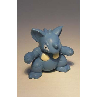 Nidoqueen Pokemon figuur Tomy