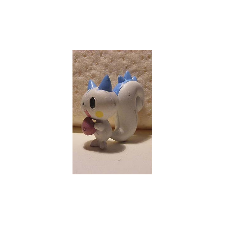 Pachirisu Pokemon figuur