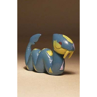 Seviper Pokemon figuur Seviper Pokemon figuur
