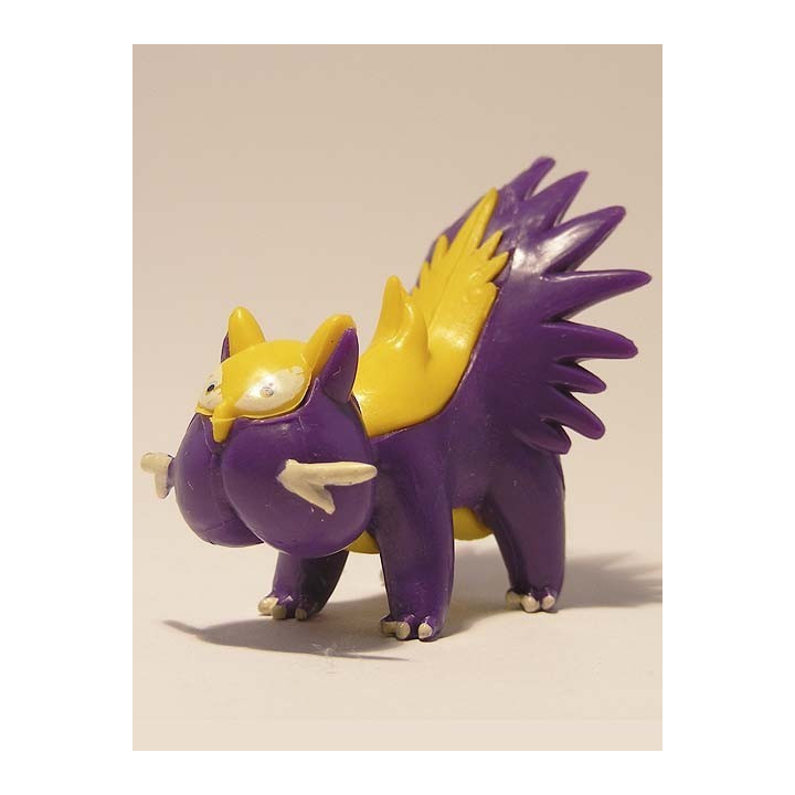 Stunky Pokemon figuur
