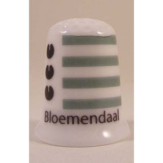 Bloemendaal Nederlandse gemeentevlag op een porselein vingerhoedje