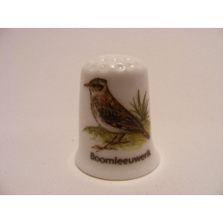 Boomleeuwerik vogel vingerhoedje