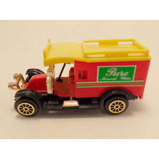 Renault Type AG 1910 rood