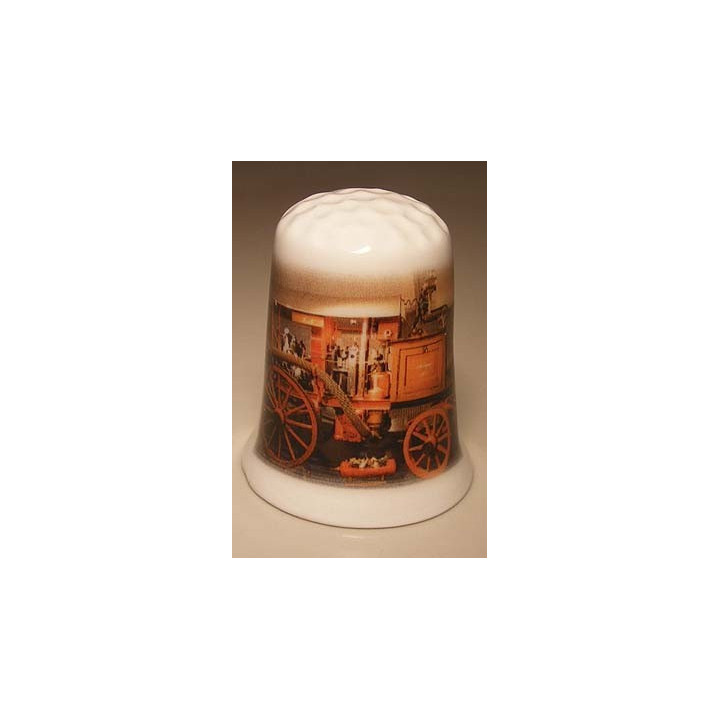 Oldtimer brandweerwagen op een vingerhoedje