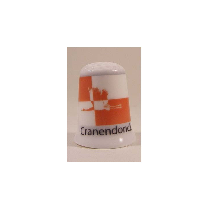 Cranendonck Nederlandse gemeentevlag op een porselein vingerhoedje