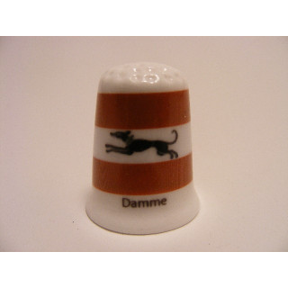 Damme vlag Belgie op een porselein vingerhoedje