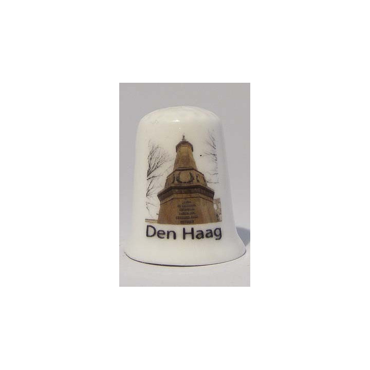 Monument voor Saxen Coburg in Den Haag op een vingerhoedje Monument voor Saxen Coburg in Den Haag op een vingerhoedje