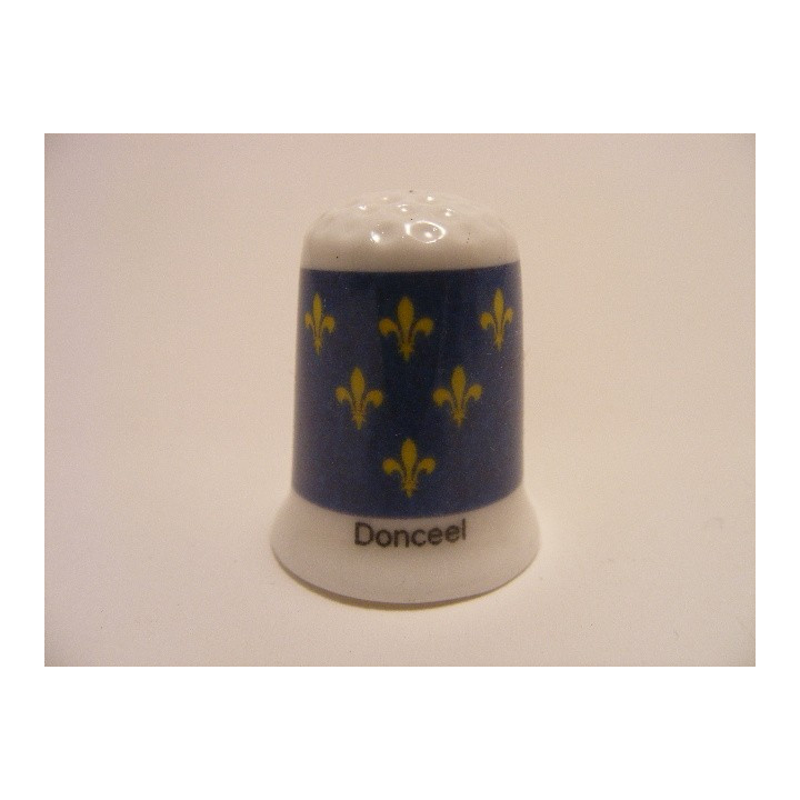 Donceel vlag Belgie op een porselein vingerhoedje Donceel vlag Belgie op een porselein vingerhoedje