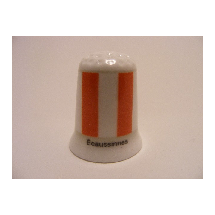 Écaussinnes vlag Belgie op een porselein vingerhoedje Écaussinnes vlag Belgie op een porselein vingerhoedje