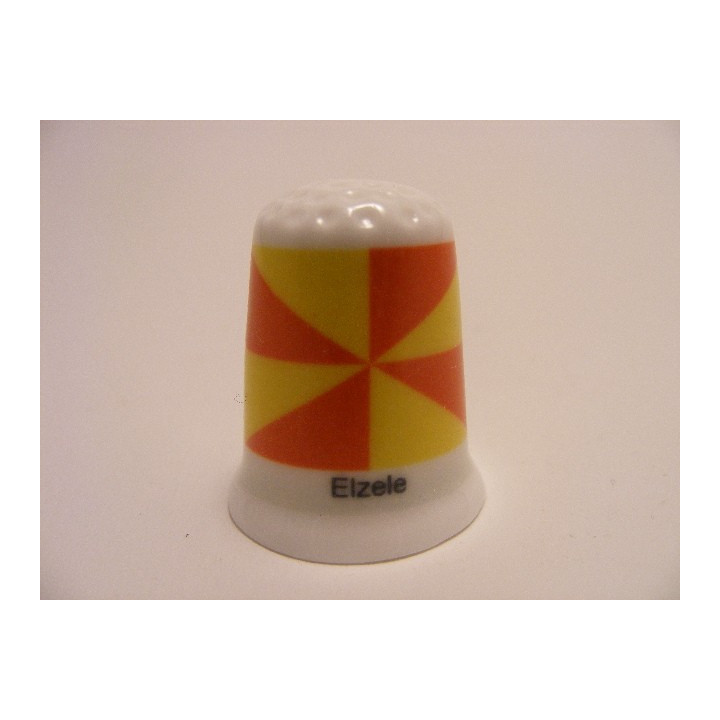 Elzele vlag Belgie op een porselein vingerhoedje