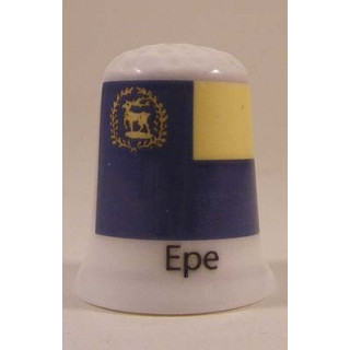 Epe Nederlandse gemeentevlag op een porselein vingerhoedje