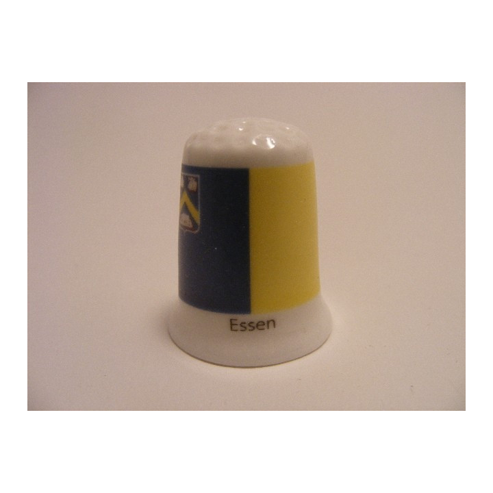 Essen vlag Belgie op een porselein vingerhoedje