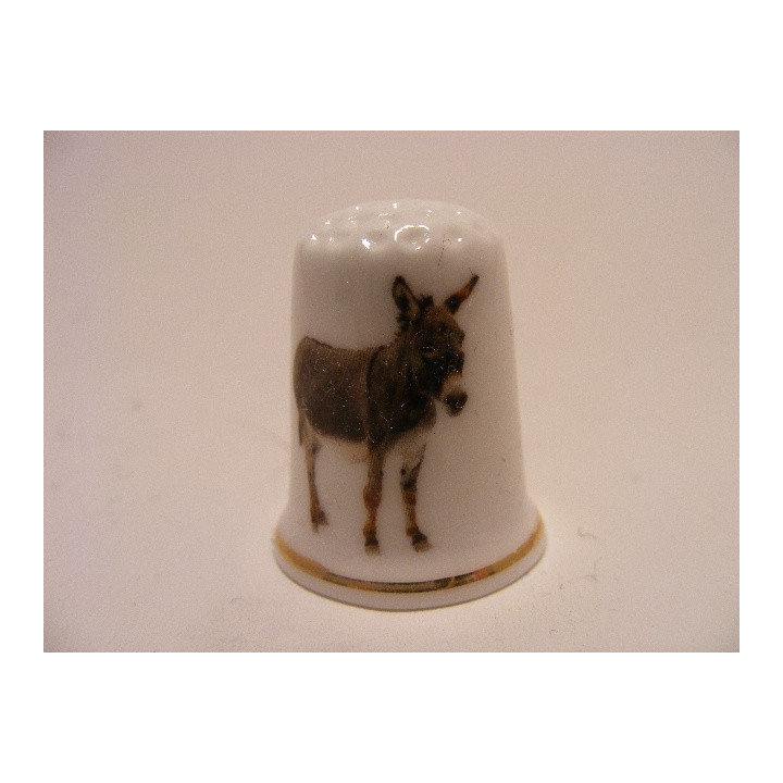 Ezel foto afbeelding op een porselein vingerhoedje met goud randje