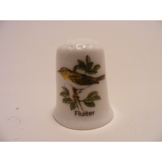 Fluiter zangvogel Phylloscopus sibilatrix op een porselein vingerhoedje