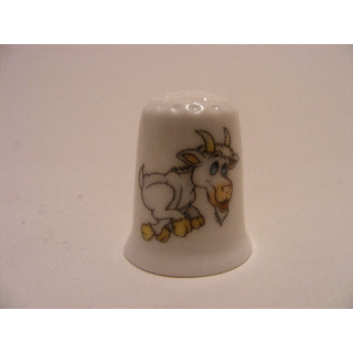 Geit tekening Capra hircus op een porselein vingerhoedje