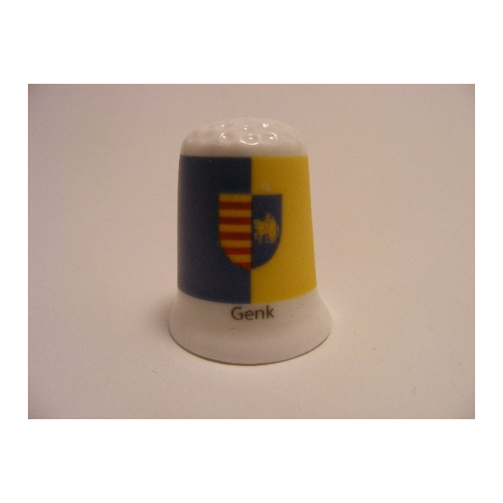 Genk vlag Belgie op een porselein vingerhoedje