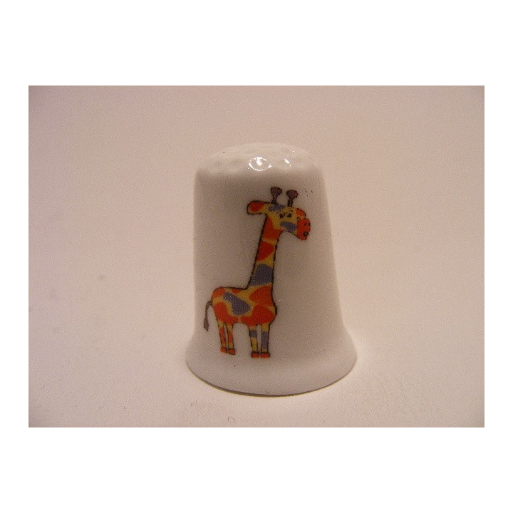 Giraf afbeelding op een porselein vingerhoedje