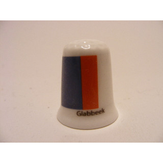 Glabbeek gemeente vlag in Belgie op een porselein vingerhoedje