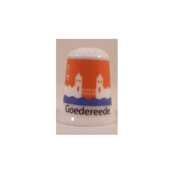 Goedereede Nederlandse gemeentevlag op een porselein vingerhoedje