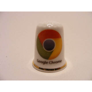 Google Chrome logo op een porselein vingerhoedje met goud randje