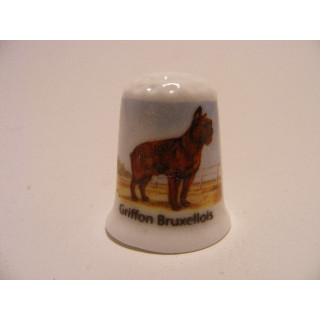 Griffon Bruxellois getekend op een porselein vingerhoedje