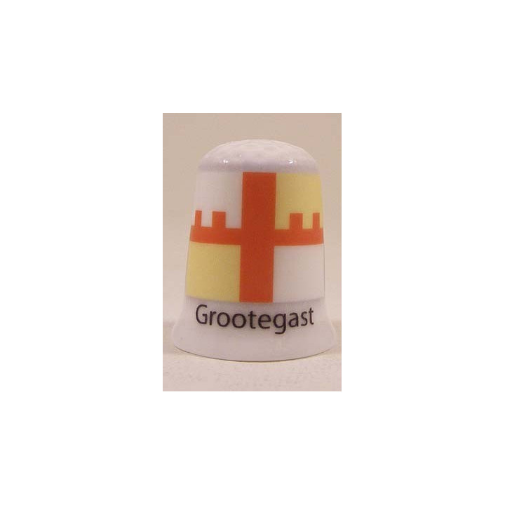 Grootegast Nederlandse gemeentevlag op een porselein vingerhoedje