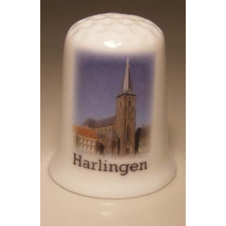 Harlingen op een porselein vingerhoedje