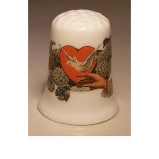 Hart en vredesduif Valentijn tekening vingerhoedje