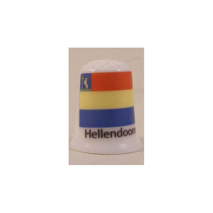 Hellendoorn Nederlandse gemeentevlag op een porselein vingerhoedje Hellendoorn Nederlandse gemeentevlag op een porselein vingerhoedje