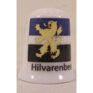 Hilvarenbeek Nederlandse gemeentevlag op een porselein vingerhoedje