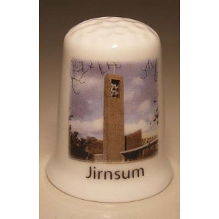 Kerkhof in Jirnsum in de gemeente Leeuwarden vingerhoedje