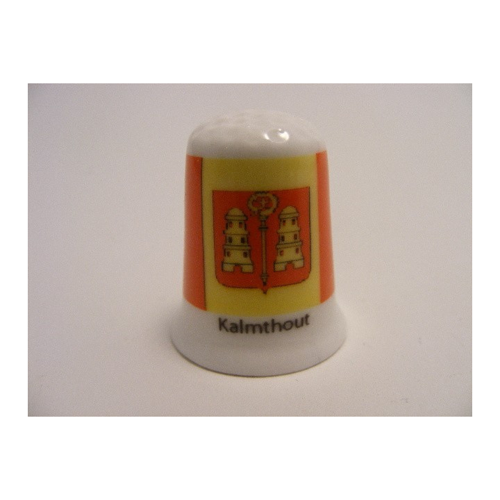 Kalmthout vlag Belgie op een porselein vingerhoedje