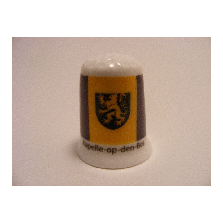 Kapelle-op-den-Bos vlag Belgie op een porselein vingerhoedje