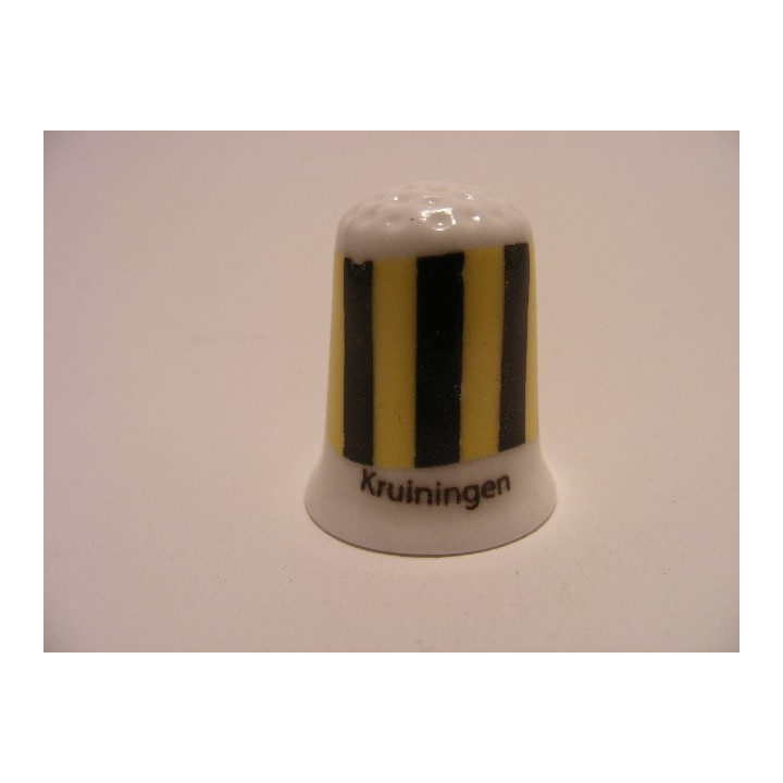 Kruiningen op een porselein vingerhoedje Kruiningen op een porselein vingerhoedje