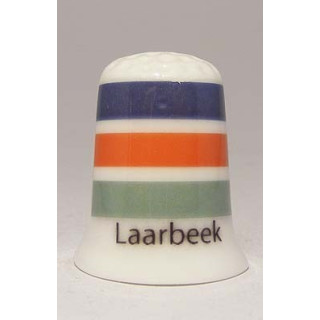 Laarbeek Nederlandse gemeentevlag op een porselein vingerhoedje