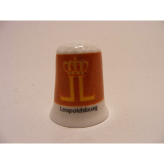 Leopoldsburg gemeente vlag in Belgie op een porselein vingerhoedje