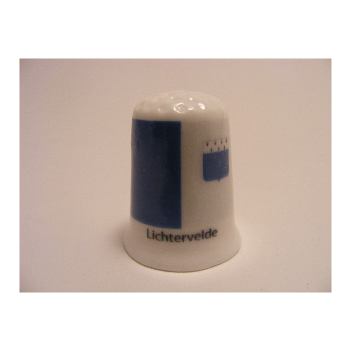 Lichtervelde vlag Belgie op een porselein vingerhoedje