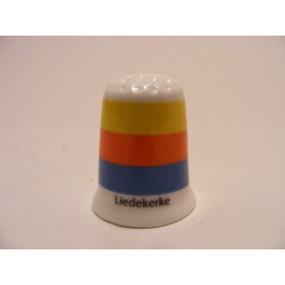 Liedekerke gemeente vlag in Belgie op een porselein vingerhoedje