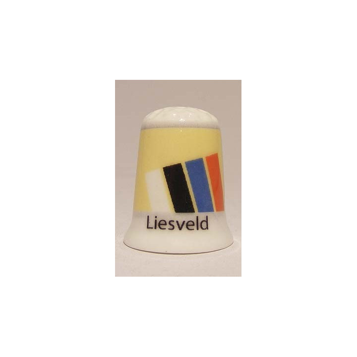 Liesveld Nederlandse gemeentevlag op een porselein vingerhoedje