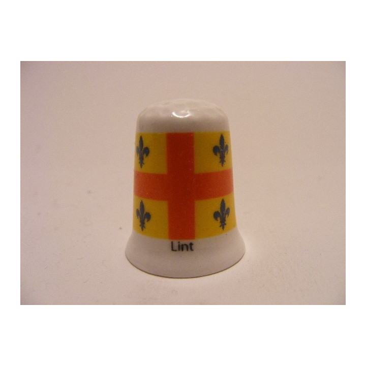 Lint gemeente vlag in Belgie op een porselein vingerhoedje