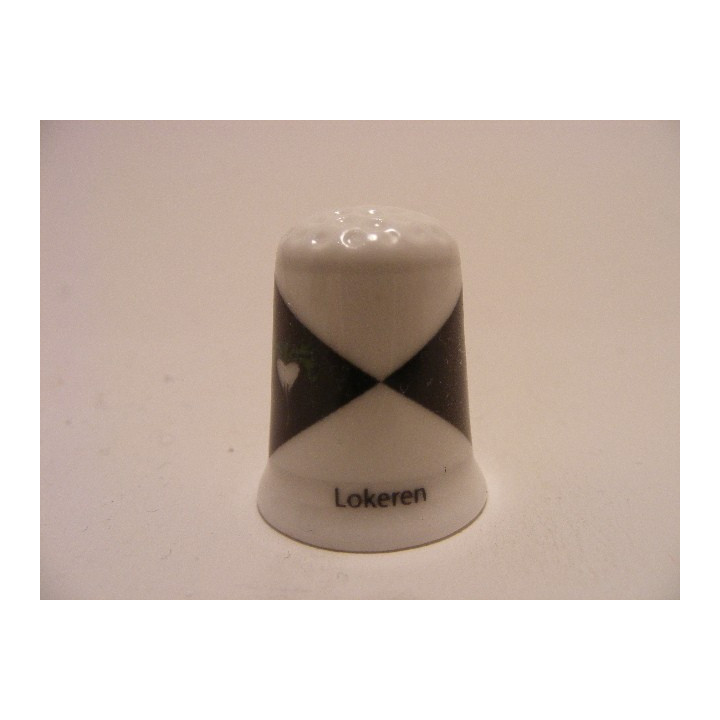 Lokeren vlag in Belgie op een porselein vingerhoedje