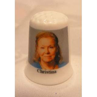 Maria Christina Prinses der Nederlanden op een vingerhoedje