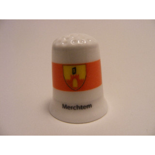 Merchtem vlag Belgie op een porselein vingerhoedje