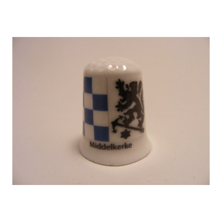 Middelkerke vlag Belgie op een porselein vingerhoedje