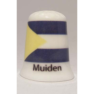 Muiden Nederlandse gemeentevlag op een porselein vingerhoedje
