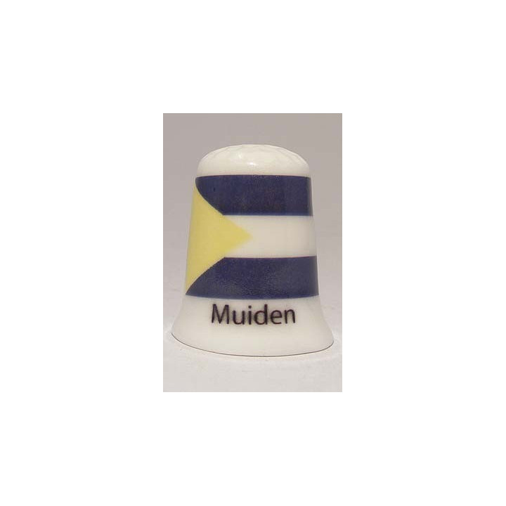 Muiden Nederlandse gemeentevlag op een porselein vingerhoedje